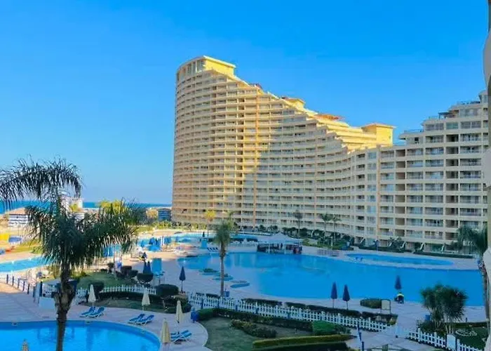 Porto Sokhna Pyramids - For Families Only Vip Daire *